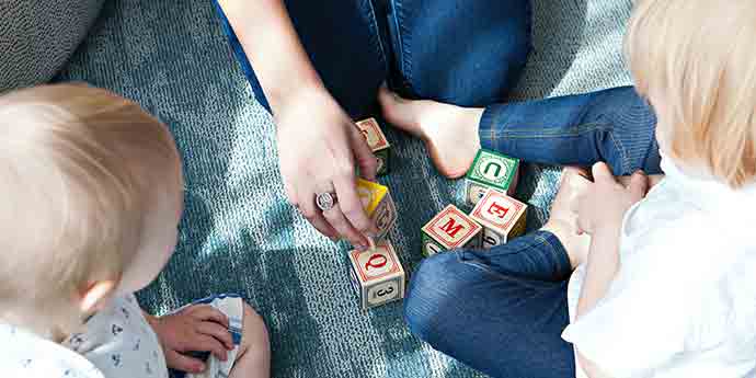 working-with-children-check-wwcc-individuals-working-with-children.jpg